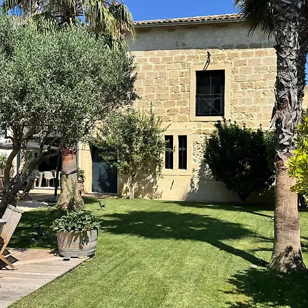 Camarina-lodging Bed & Breakfast