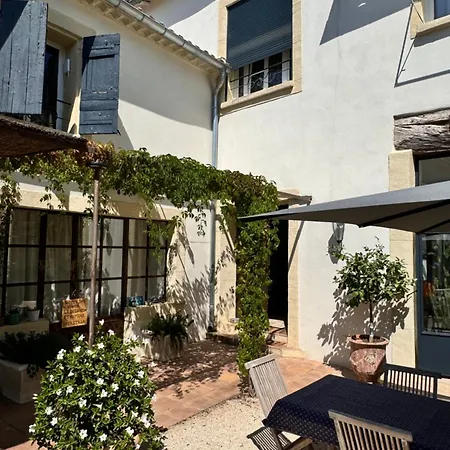 Camarina-lodging *